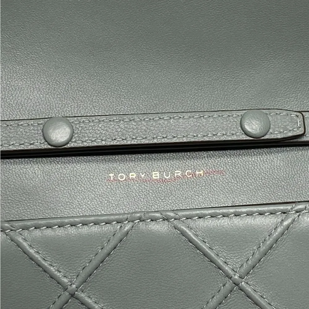 Tory Burch Fleming Soft Chain Wallet Bag